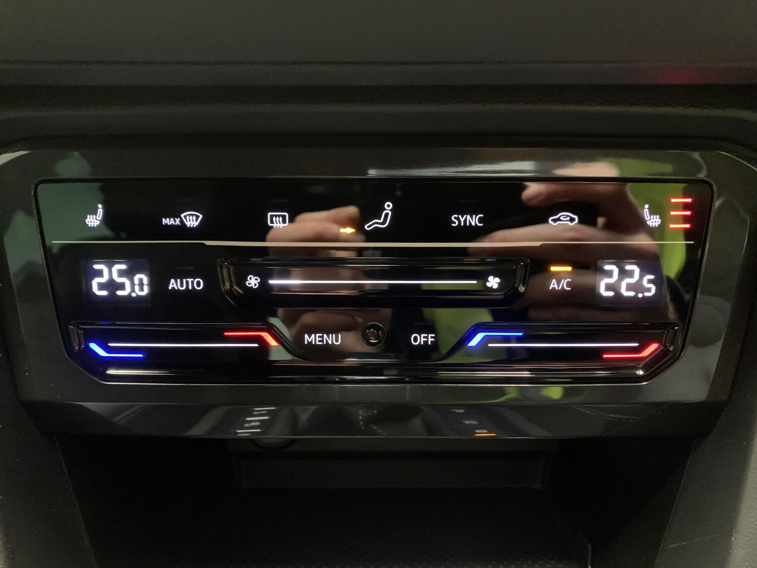 Used Volkswagen Tiguan 2023 for sale - 78187606: Photo 14