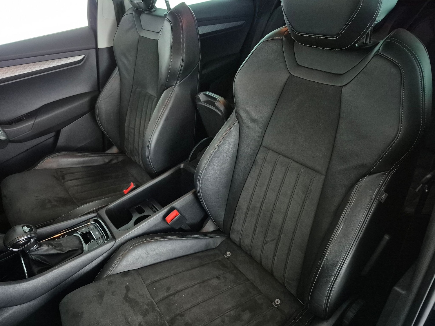 Used Skoda Karoq 2023 for sale - 77846188: Photo 14