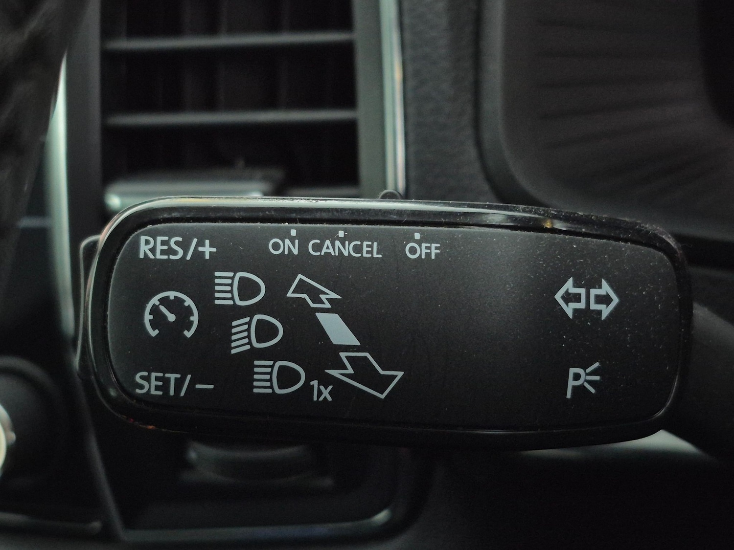 Used Skoda Karoq 2023 for sale - 77846188: Photo 23