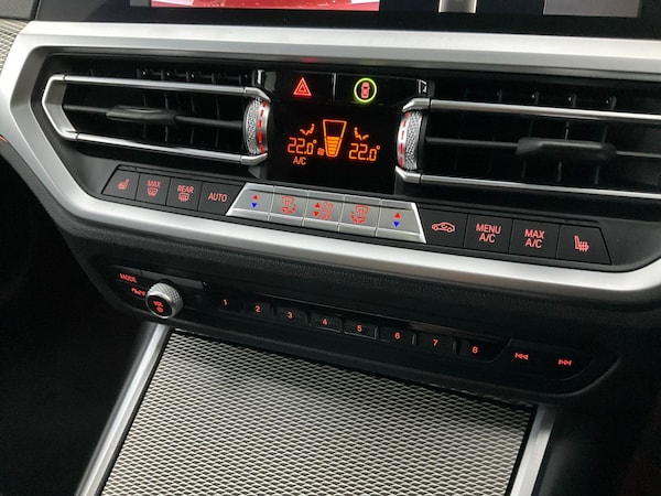 Used BMW 3 Series 2019 for sale - 76271701: Photo 32