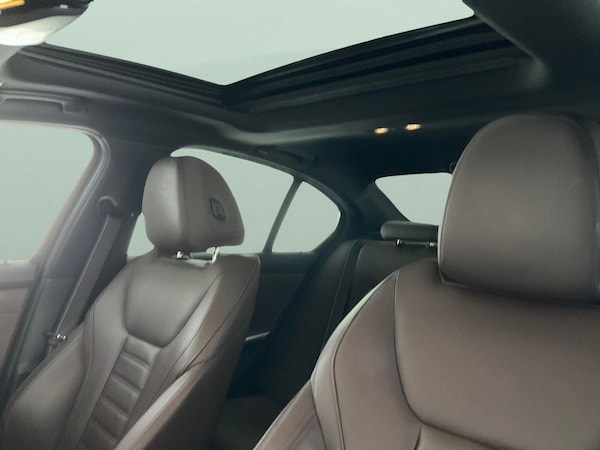 Used BMW 3 Series 2019 for sale - 76271701: Photo 5