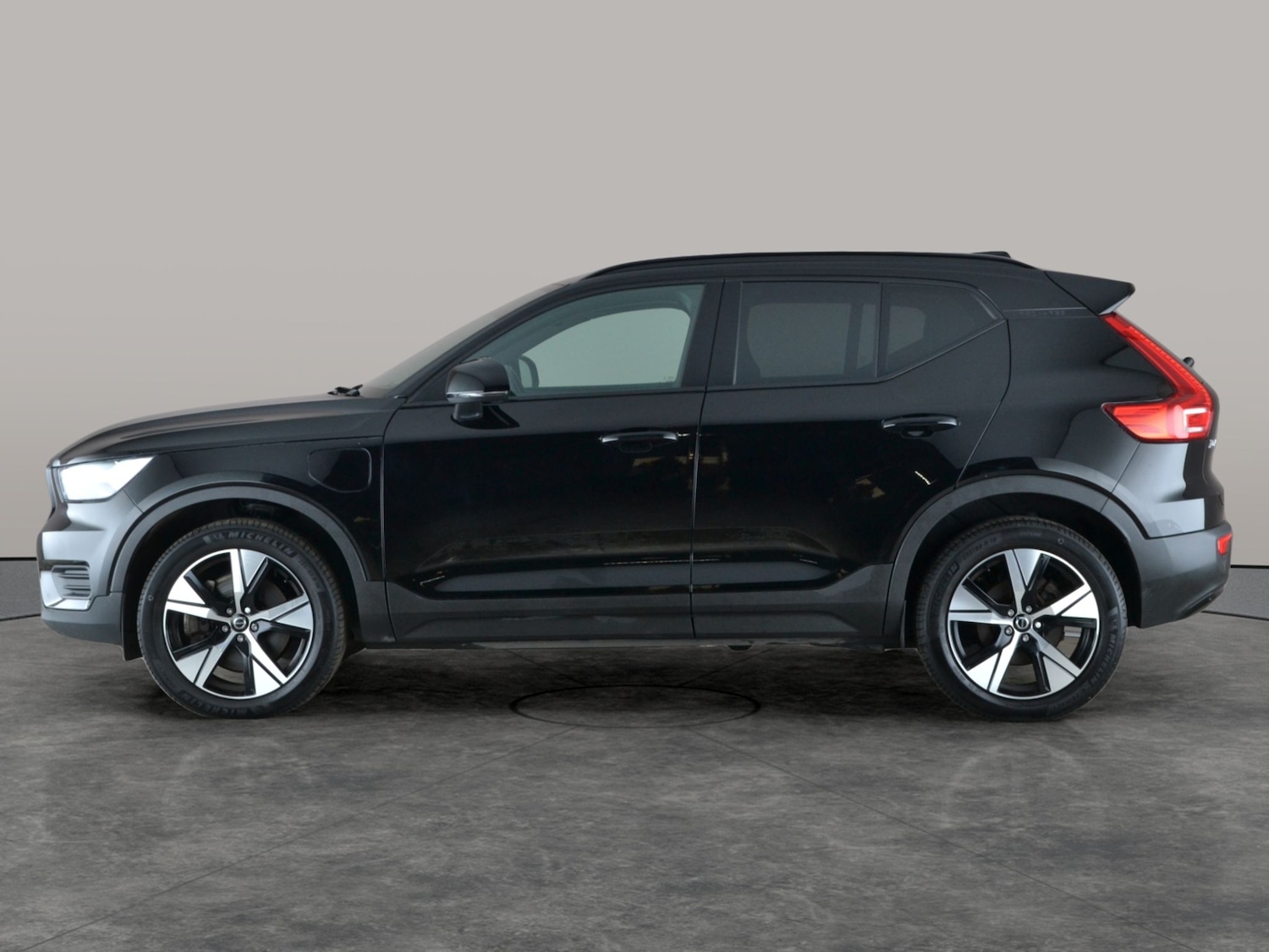 Used Volvo XC40 for sale - 77475357: Photo 12