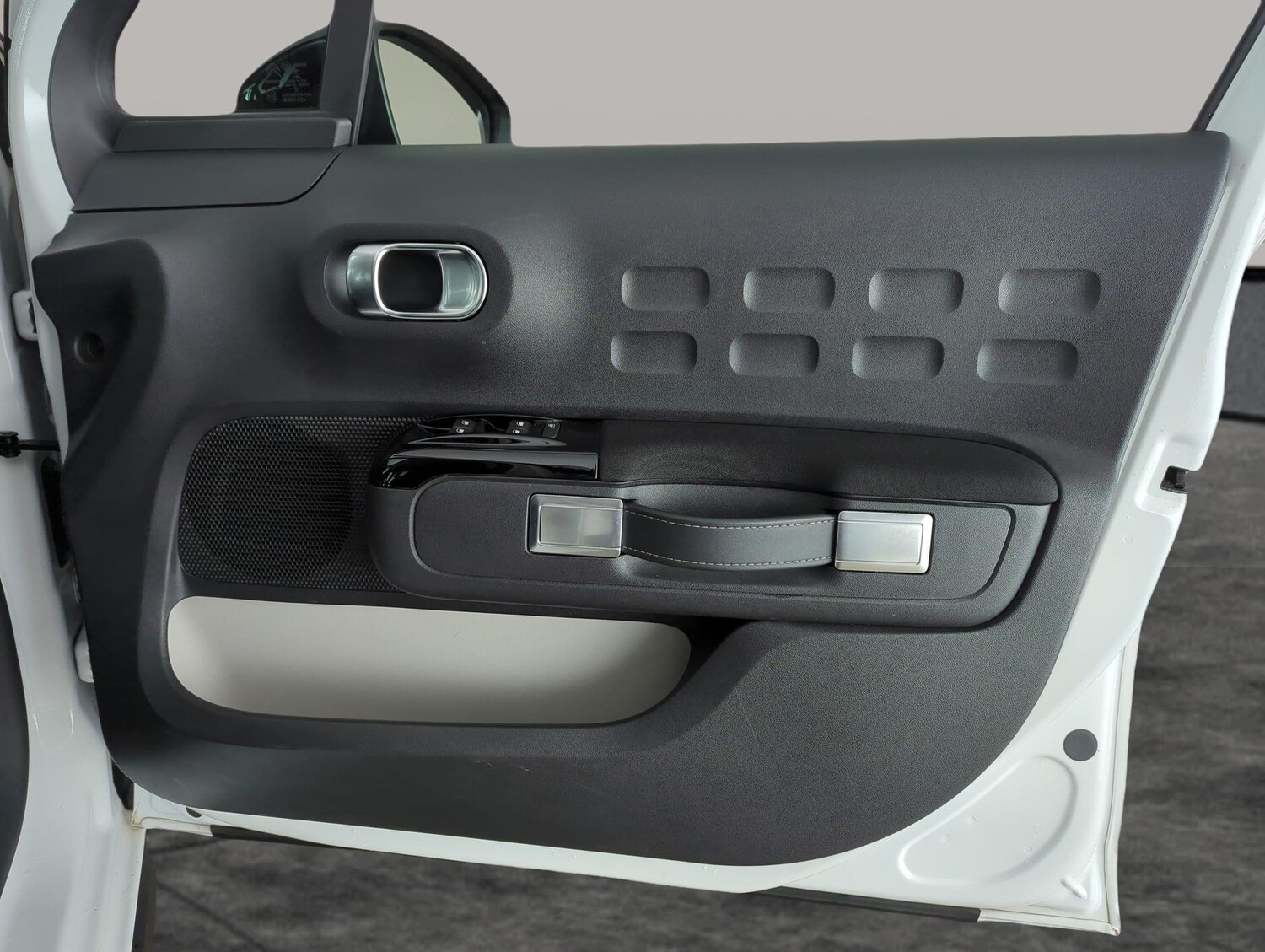 Used Citroen C3 2023 for sale - 77763210: Photo 29