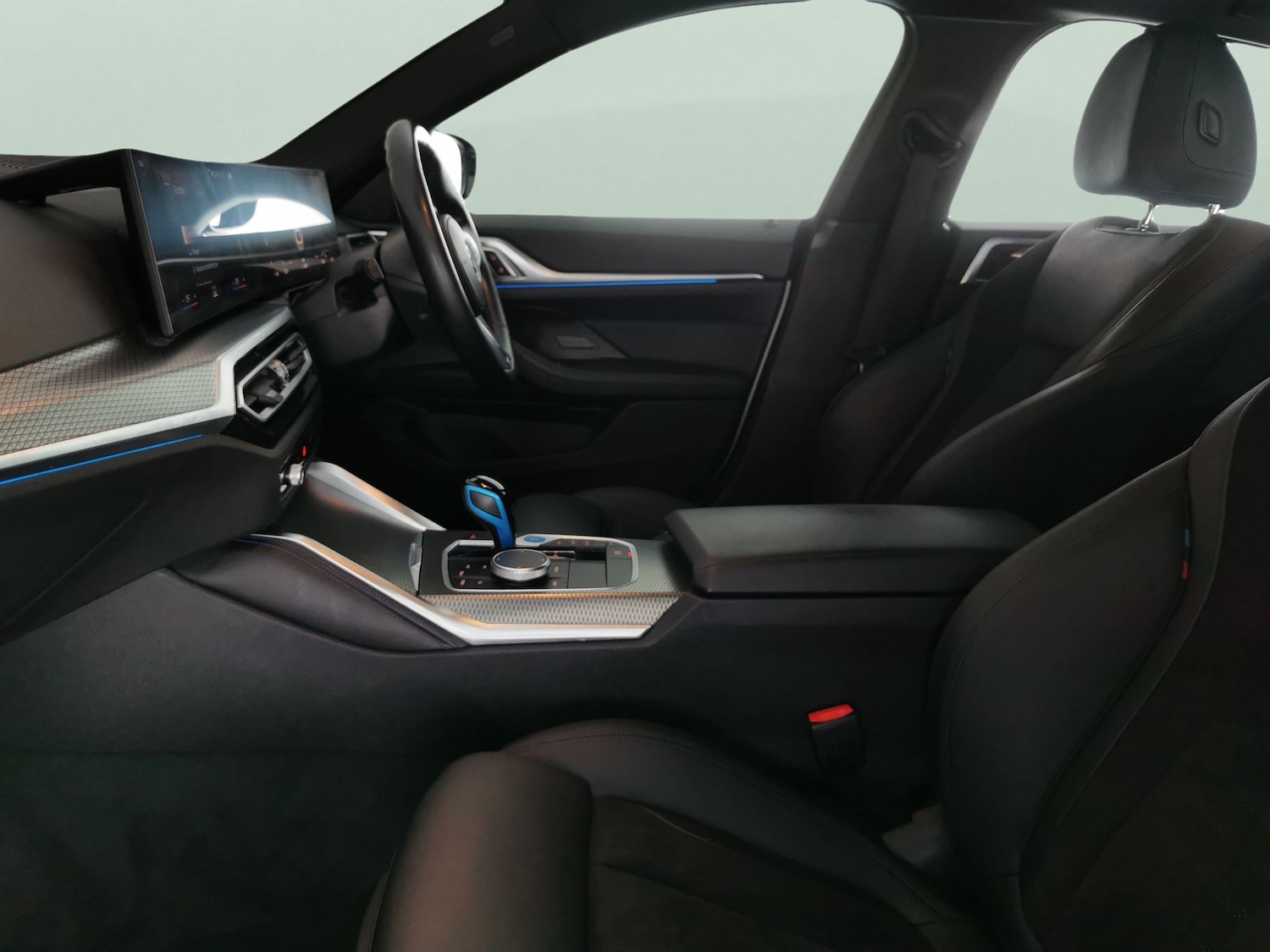 Used BMW i4 2022 for sale - 76445215: Photo 4