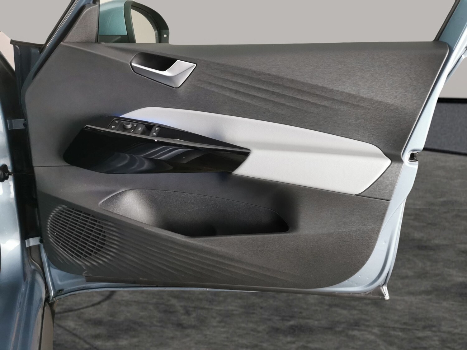 Used Volkswagen ID.3 2023 for sale - 77911692: Photo 32