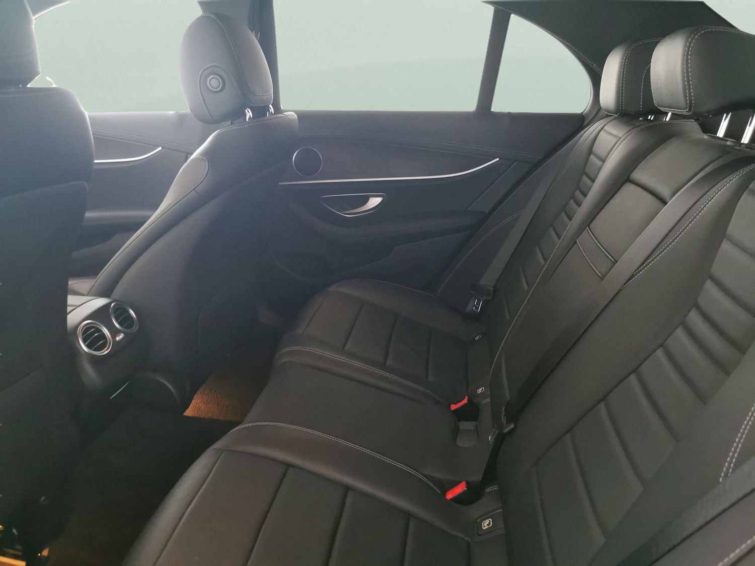 Used Mercedes-Benz E Class 2020 for sale - 77569899: Photo 29