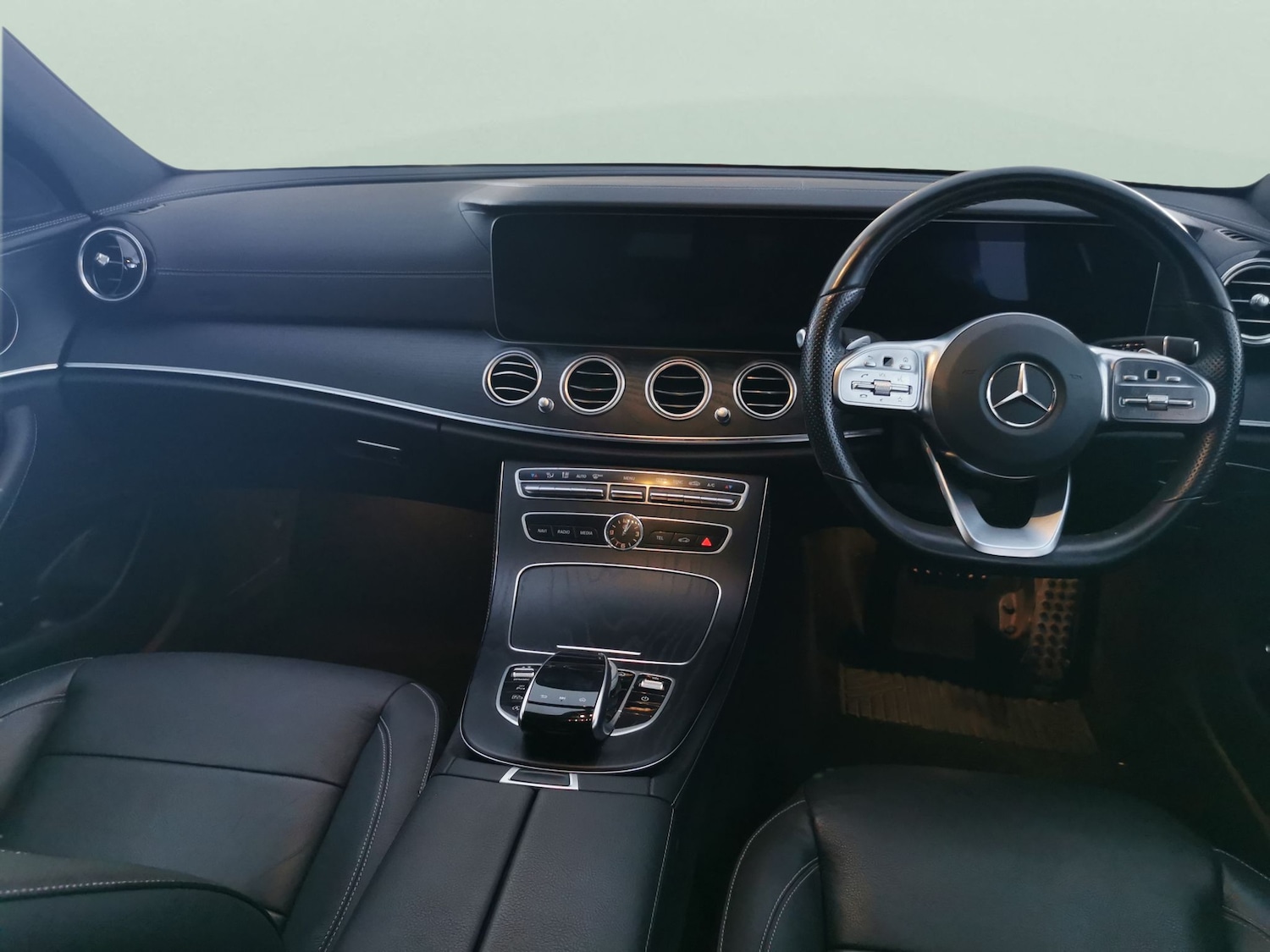 Used Mercedes-Benz E Class 2020 for sale - 77569899: Photo 9