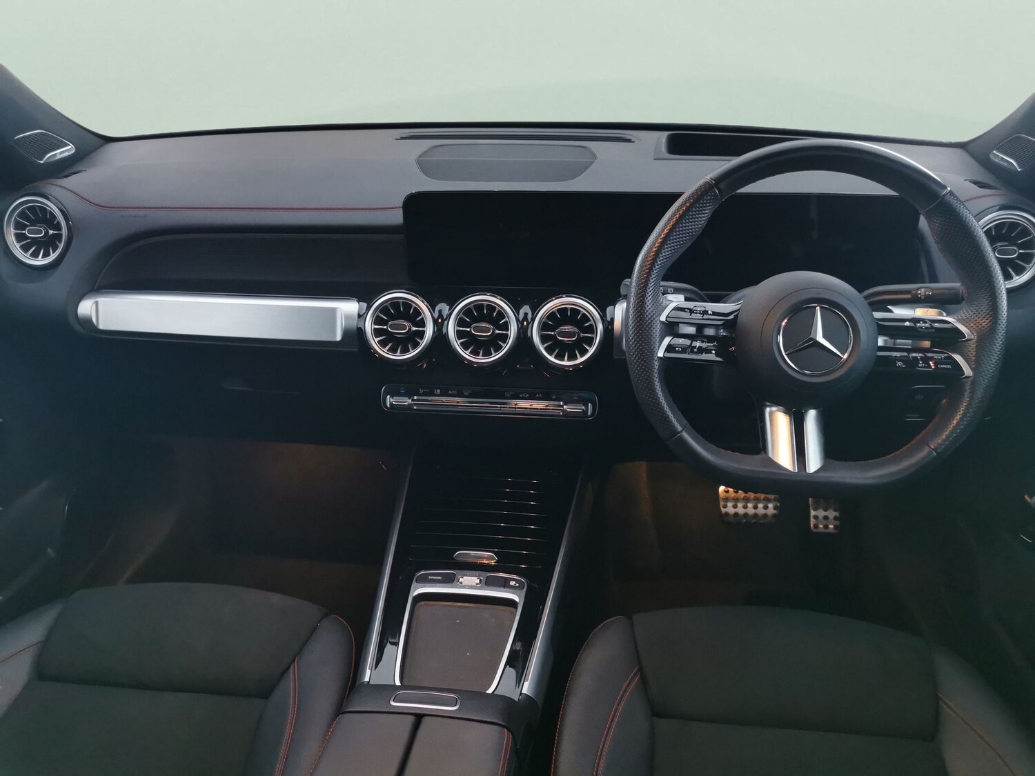 Used Mercedes-Benz EQB 2024 for sale - 77505479: Photo 8