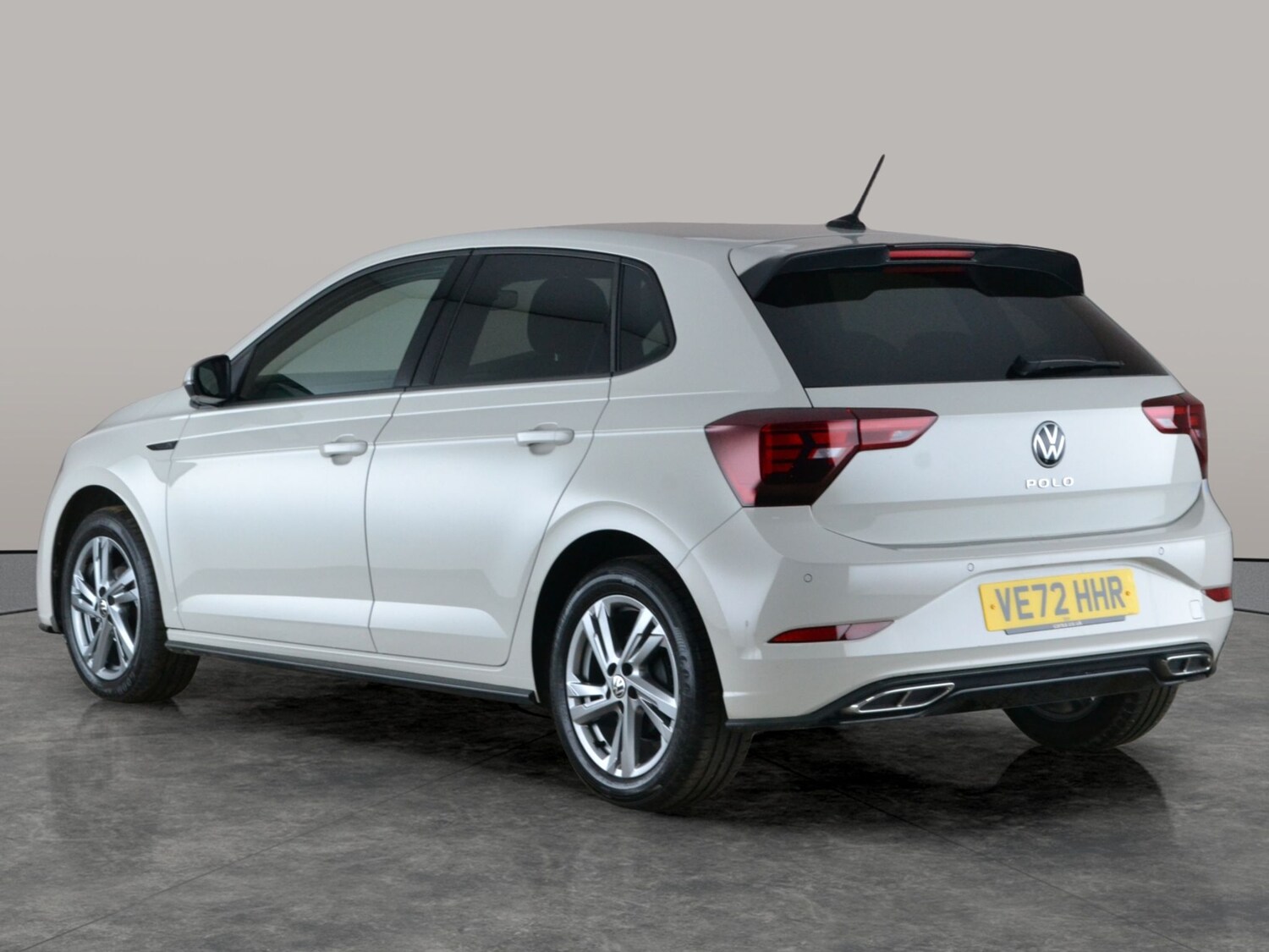 Used Volkswagen Polo 2022 for sale - 77648507: Photo 11