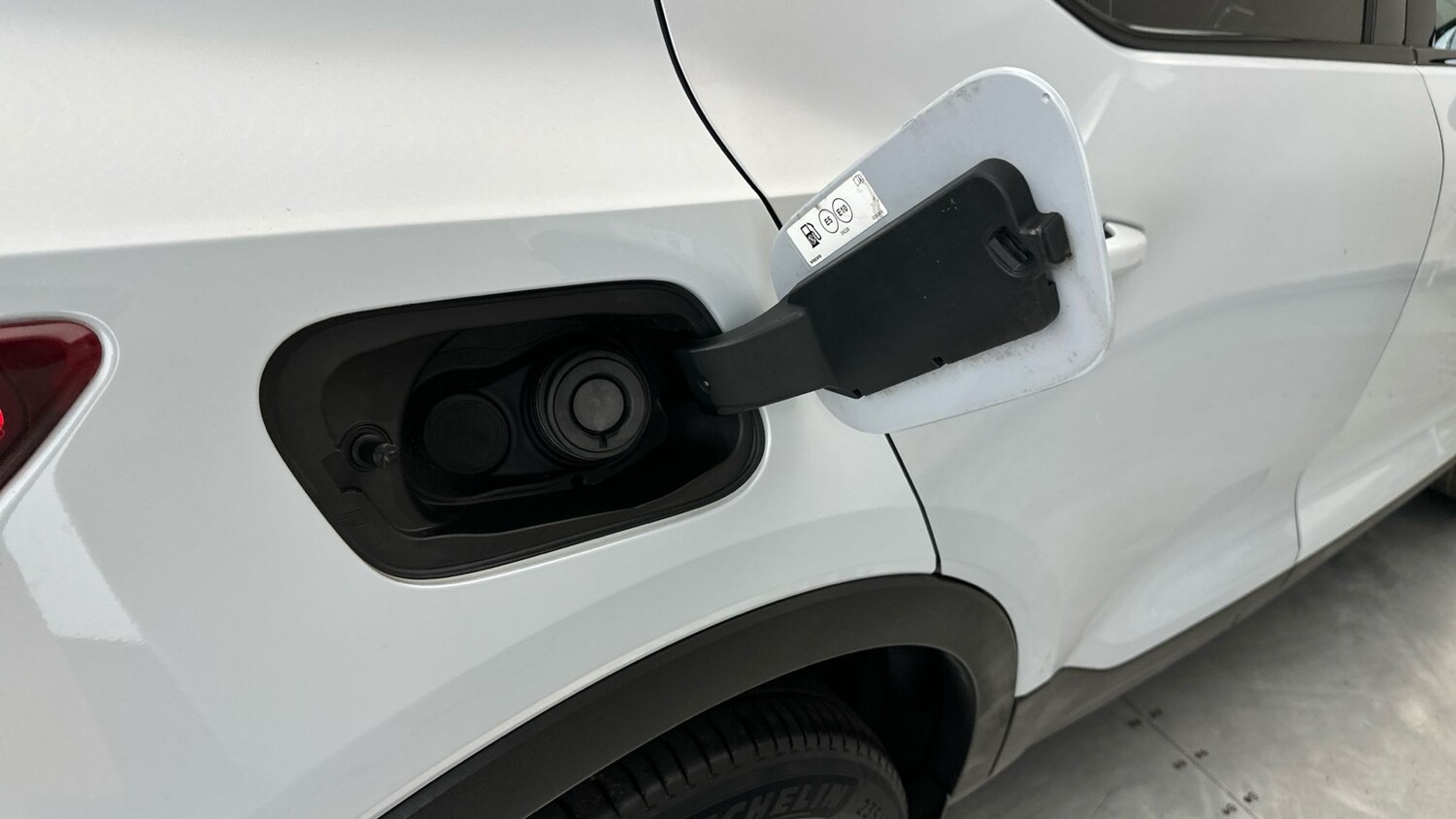 Used Volvo XC40 for sale - 77364880: Photo 12