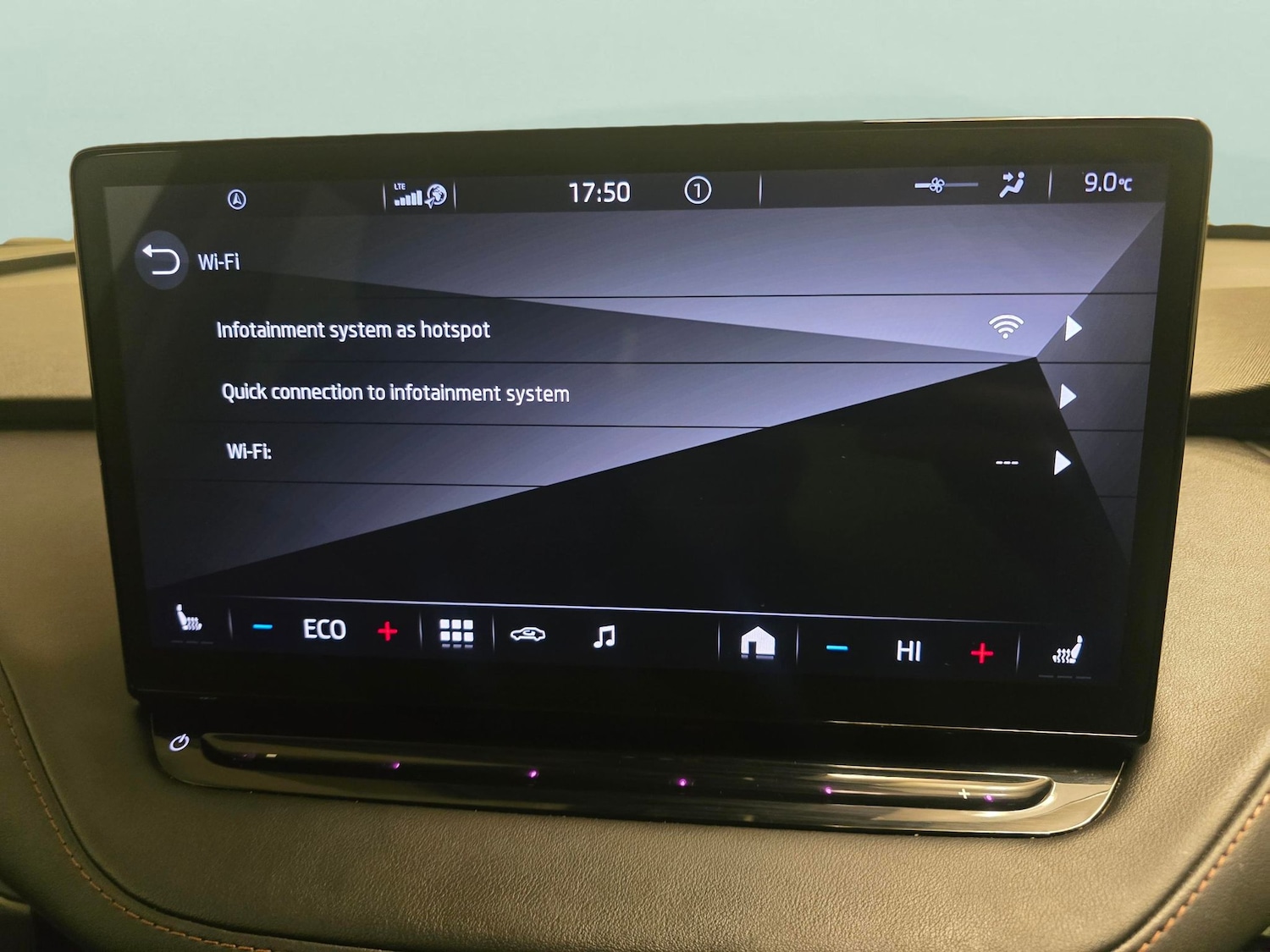 Used Skoda Enyaq 2023 for sale - 77170887: Photo 16