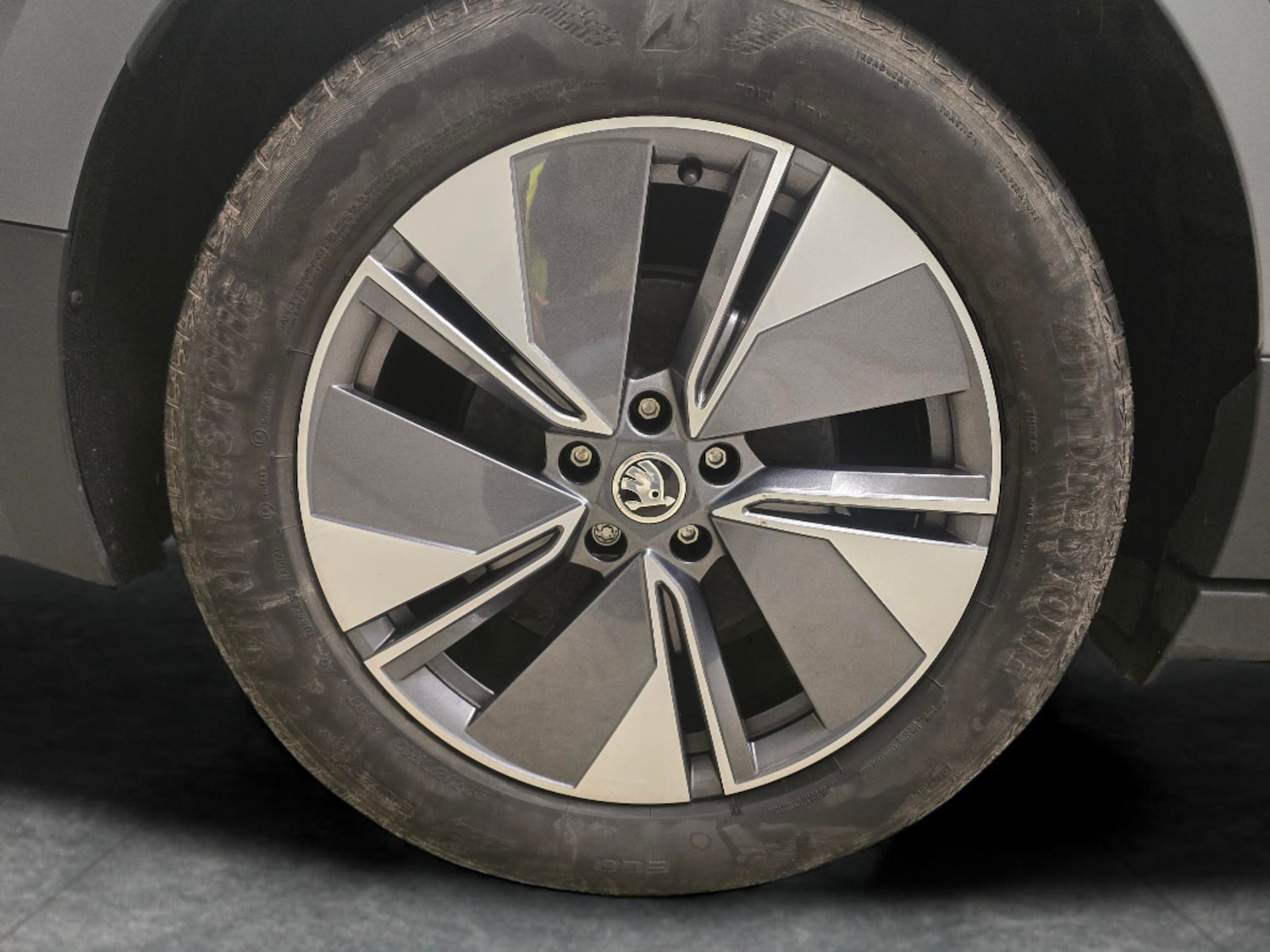 Used Skoda Enyaq 2023 for sale - 77170887: Photo 25