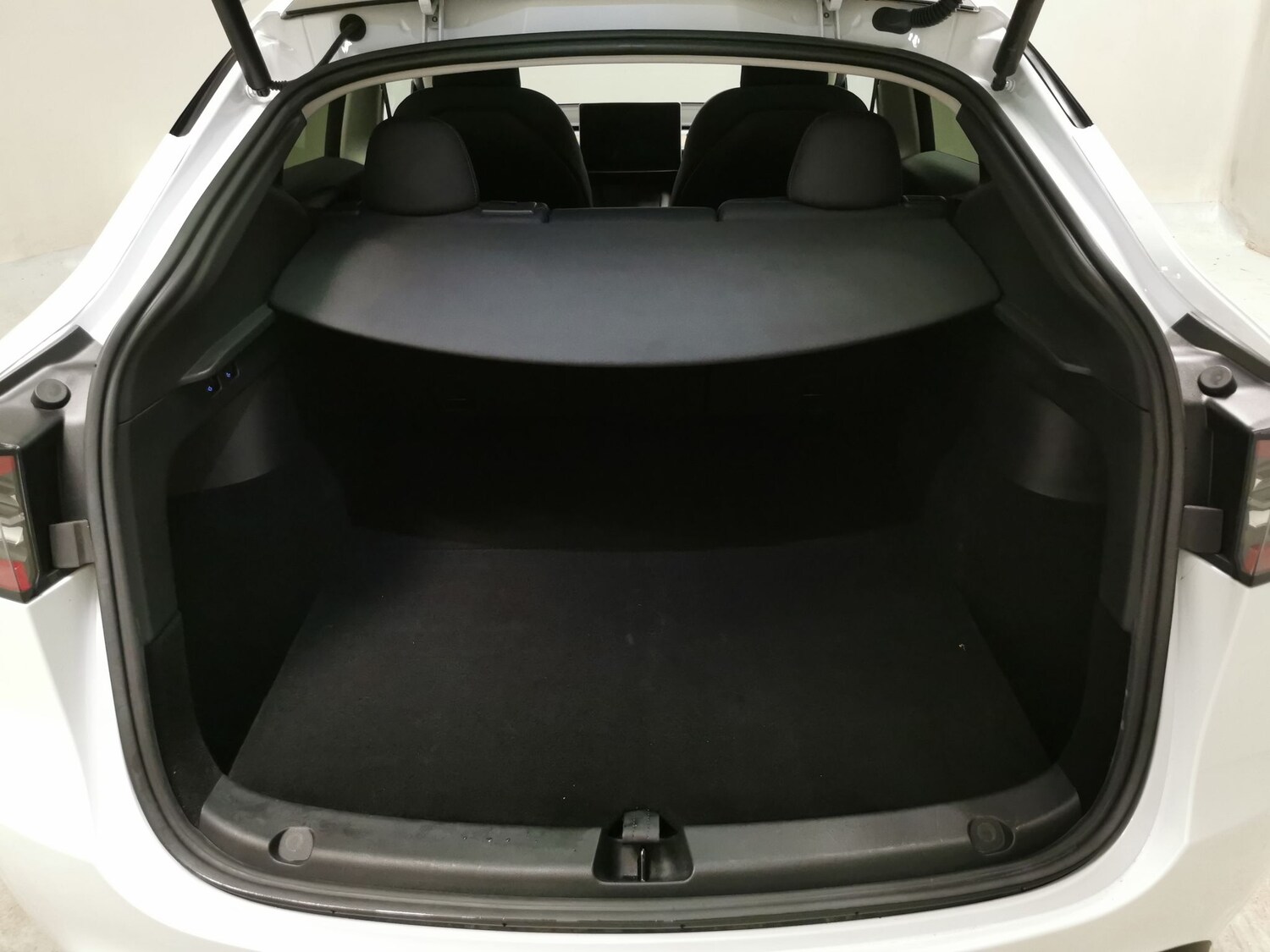 Used Tesla Model Y 2022 for sale - 77703022: Photo 33