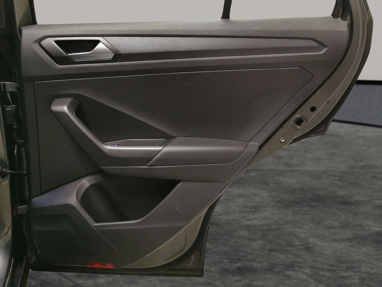 Used Volkswagen T-Roc 2023 for sale - 77563500: Photo 26