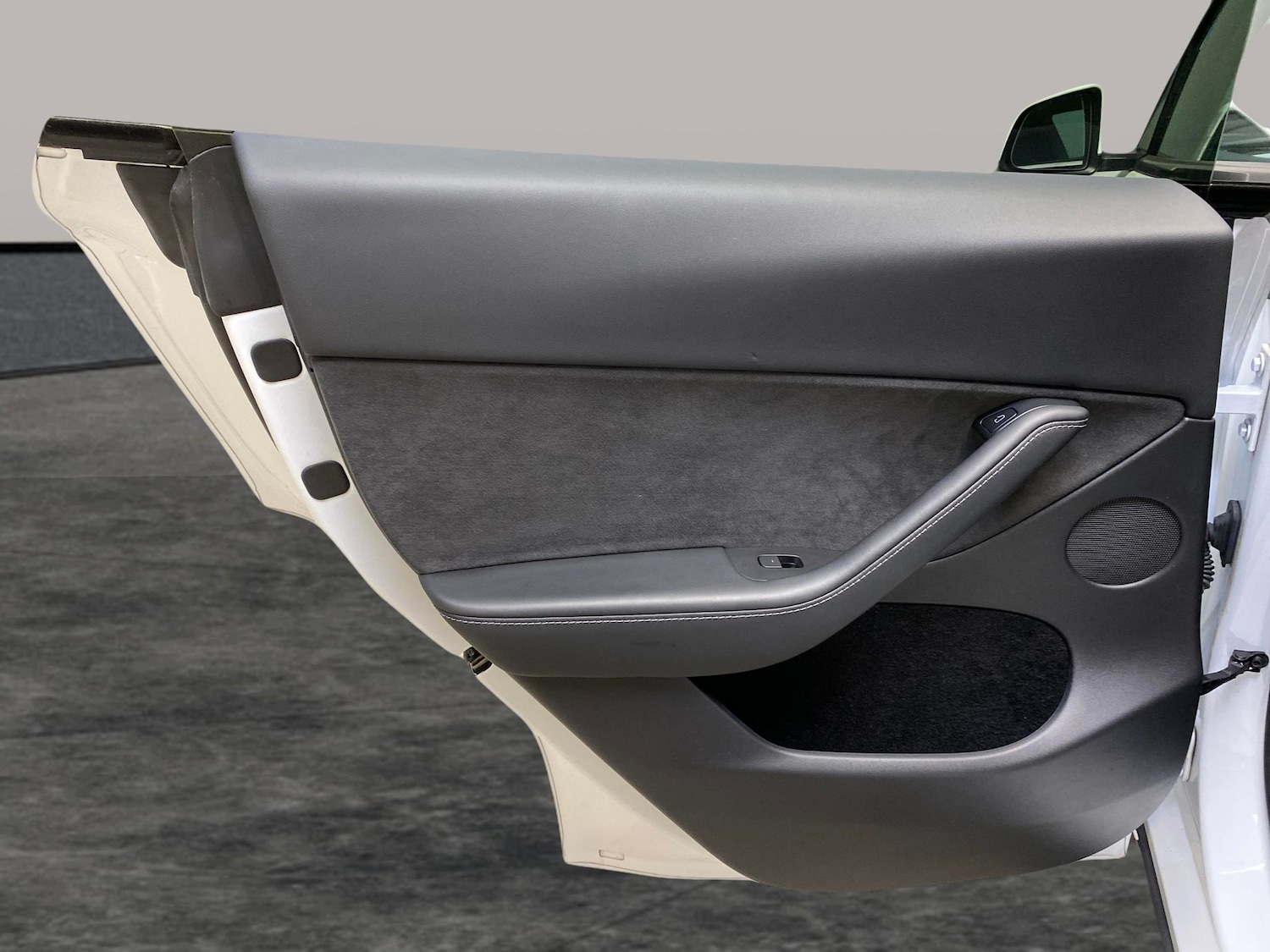 Used Tesla Model Y 2023 for sale - 78025457: Photo 28