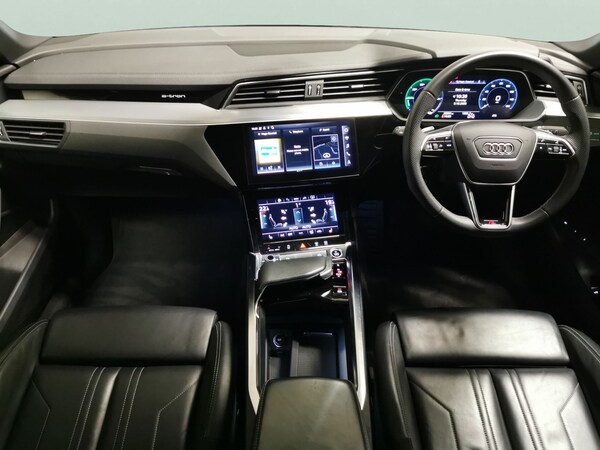 Used Audi e-tron 2022 for sale - 76222284: Photo 12