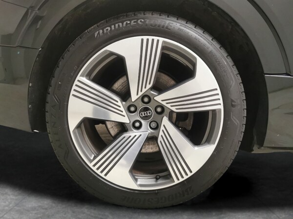 Used Audi e-tron 2022 for sale - 76222284: Photo 37