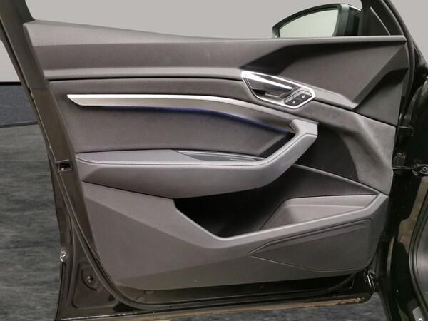 Used Audi e-tron 2022 for sale - 76222284: Photo 39