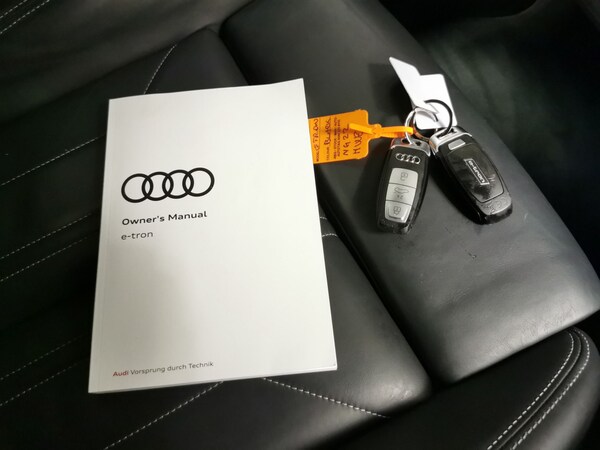 Used Audi e-tron 2022 for sale - 76222284: Photo 45