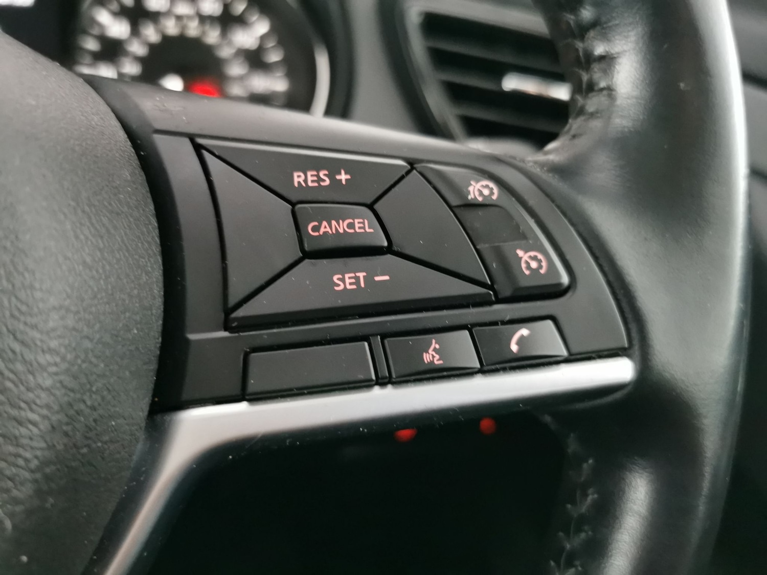 Used Nissan X-Trail 2021 for sale - 77946762: Photo 21