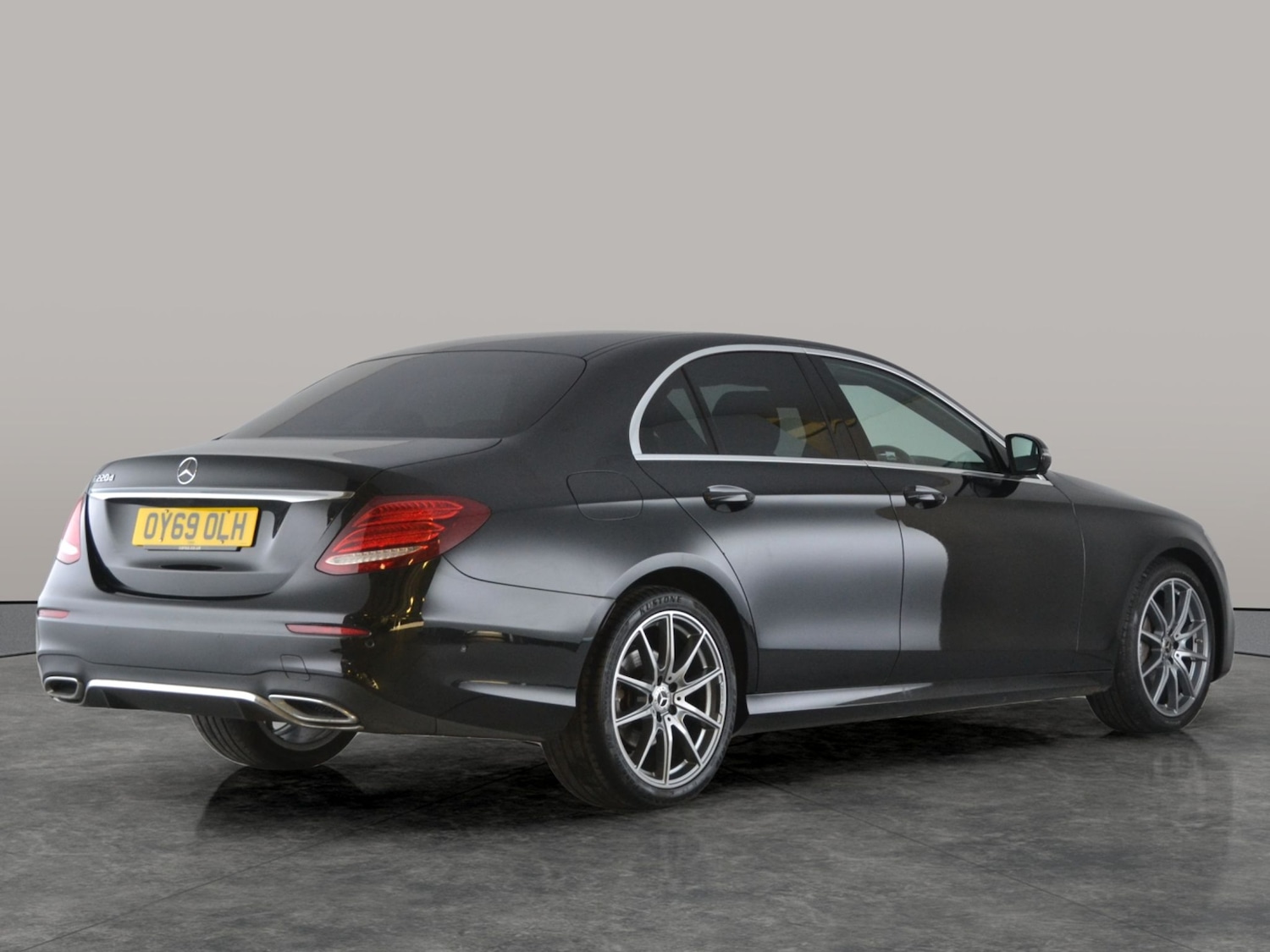 Used Mercedes-Benz E Class for sale - 77019309: Photo 11