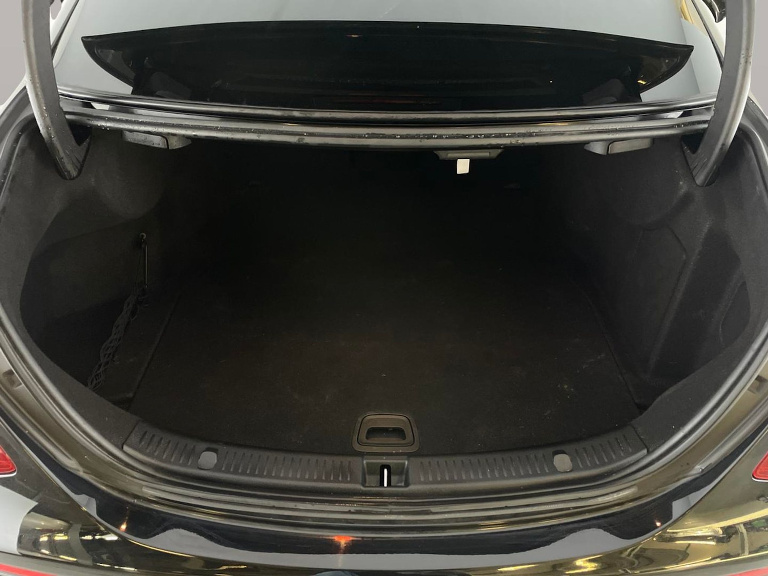 Used Mercedes-Benz E Class for sale - 77019309: Photo 38