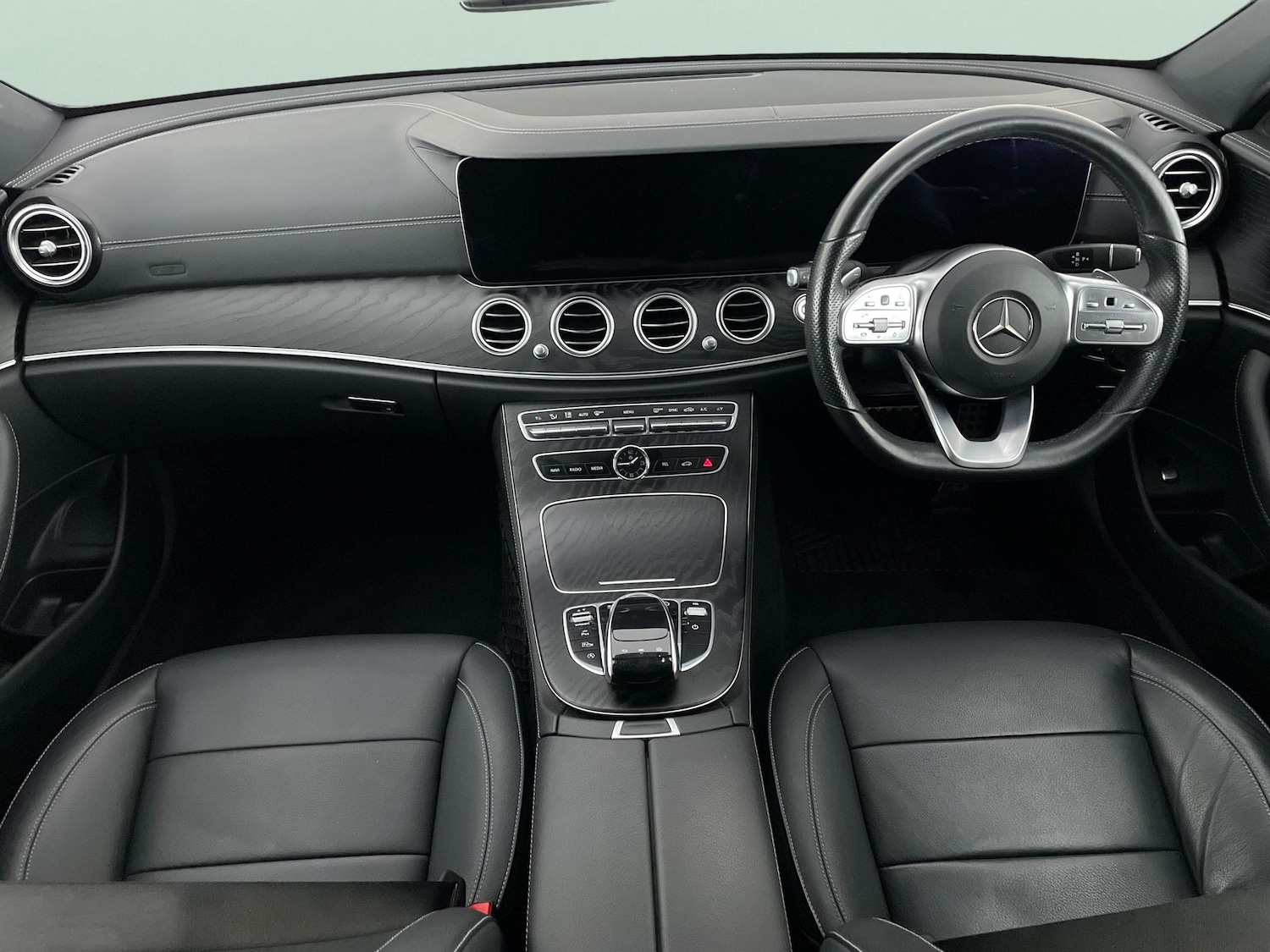 Used Mercedes-Benz E Class for sale - 77019309: Photo 8