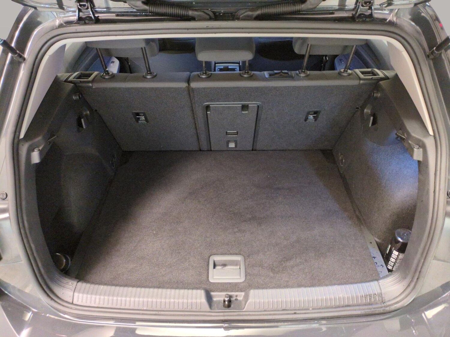 Used Volkswagen Golf 2023 for sale - 77653482: Photo 30