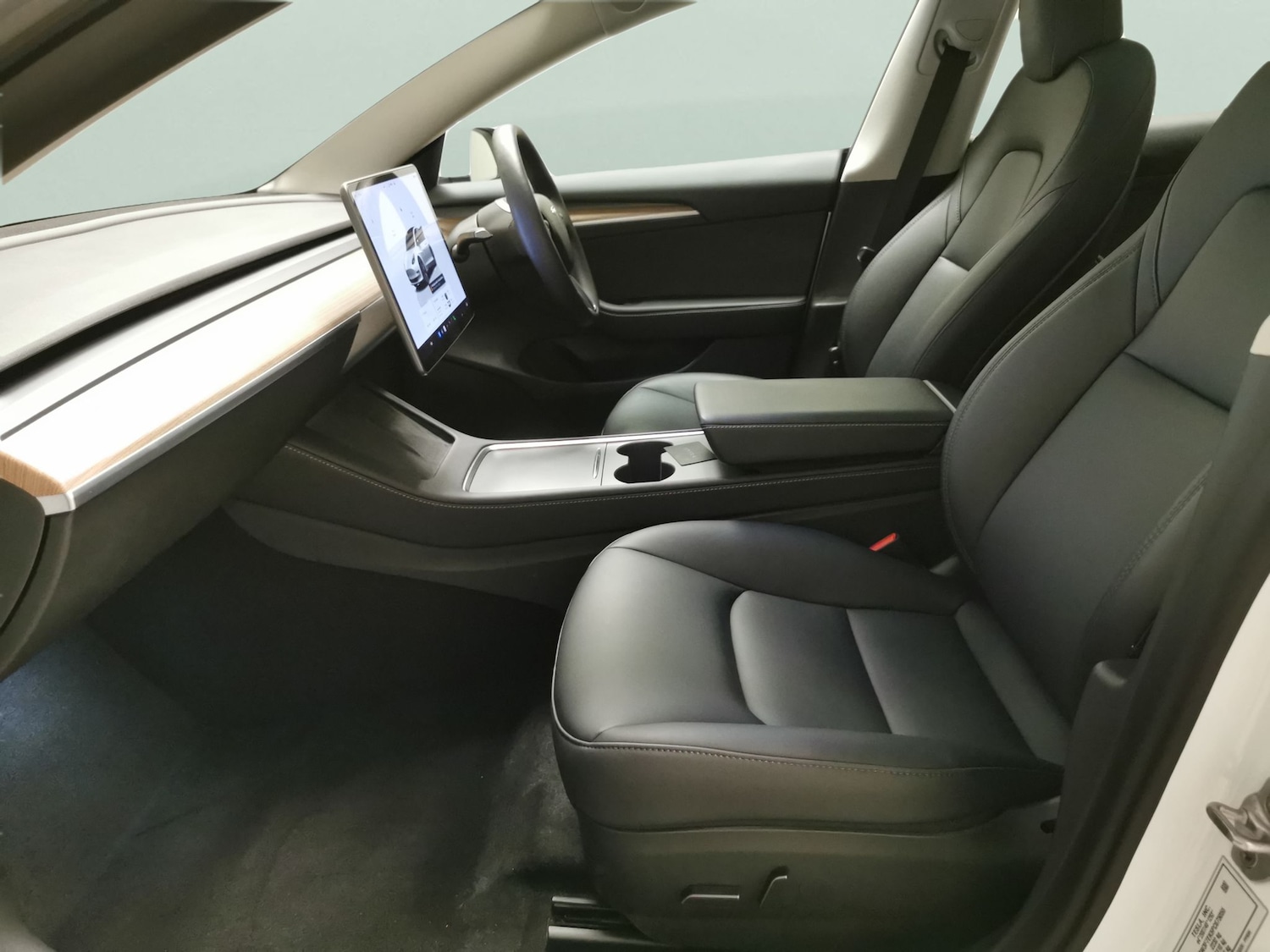 Used Tesla Model 3 2022 for sale - 77932384: Photo 4