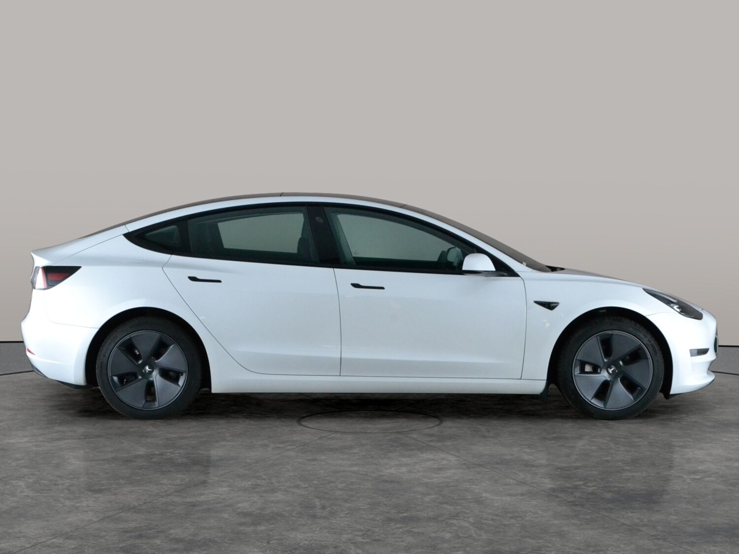 Used Tesla Model 3 2022 for sale - 77932384: Photo 9
