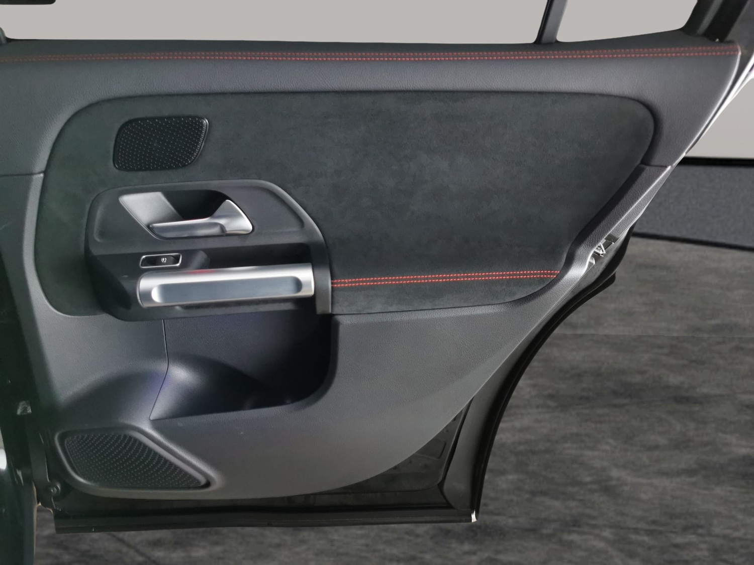 Used Mercedes-Benz EQB 2023 for sale - 77691336: Photo 33