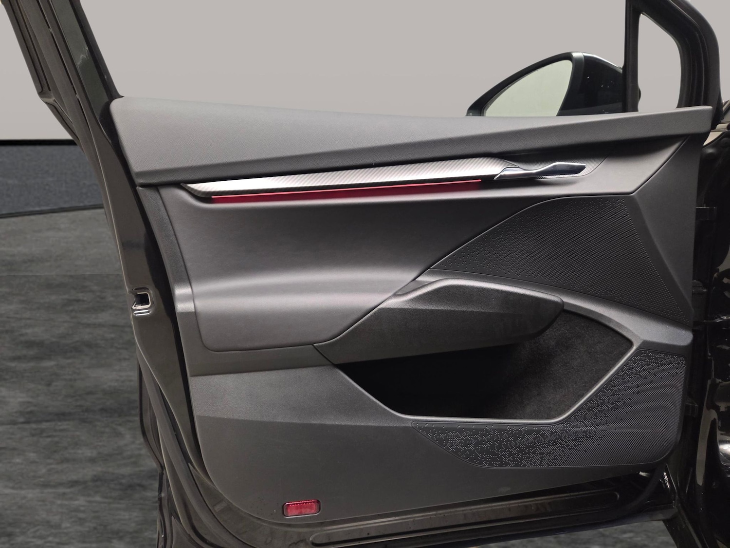 Used Skoda Enyaq 2023 for sale - 77756840: Photo 24