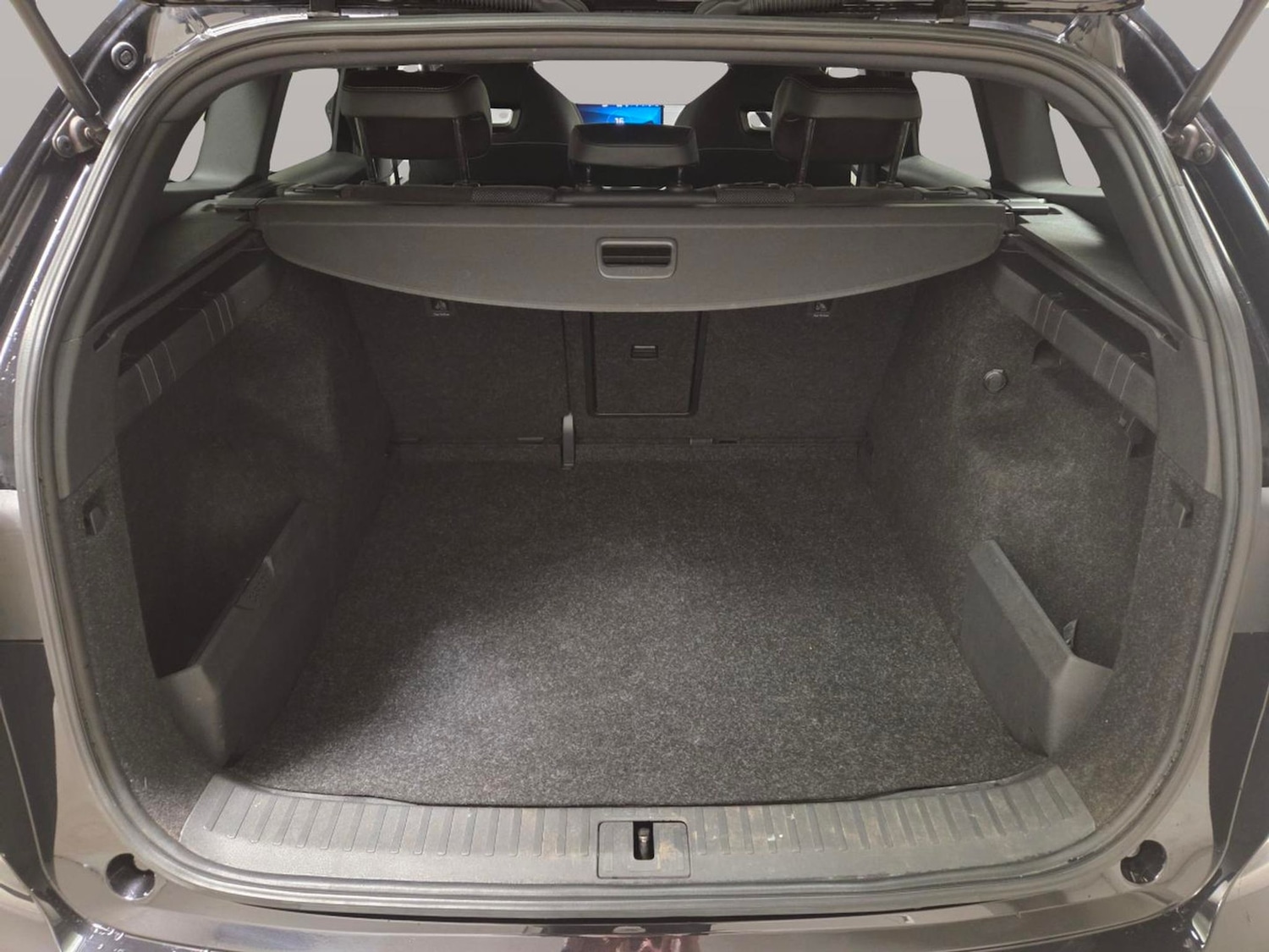 Used Skoda Enyaq 2023 for sale - 77756840: Photo 31