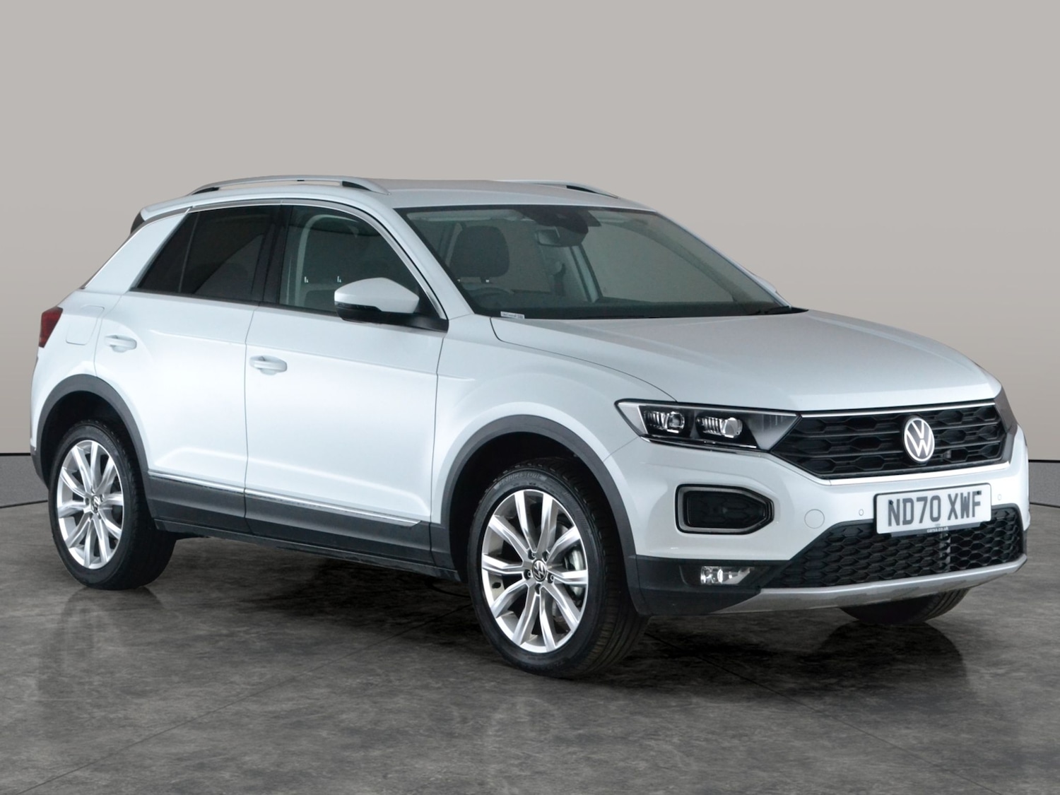 Used Volkswagen T-Roc 2021 for sale - 77797915: Photo 8