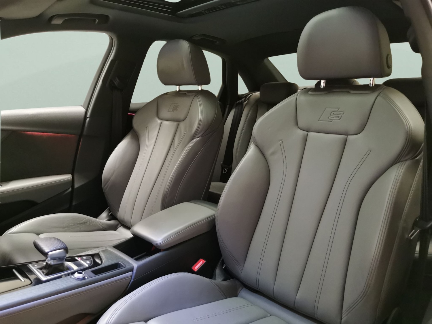 Used Audi A4 2021 for sale - 76960561: Photo 6