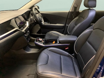 Used Kia Niro 2021 for sale - 79051479: Photo