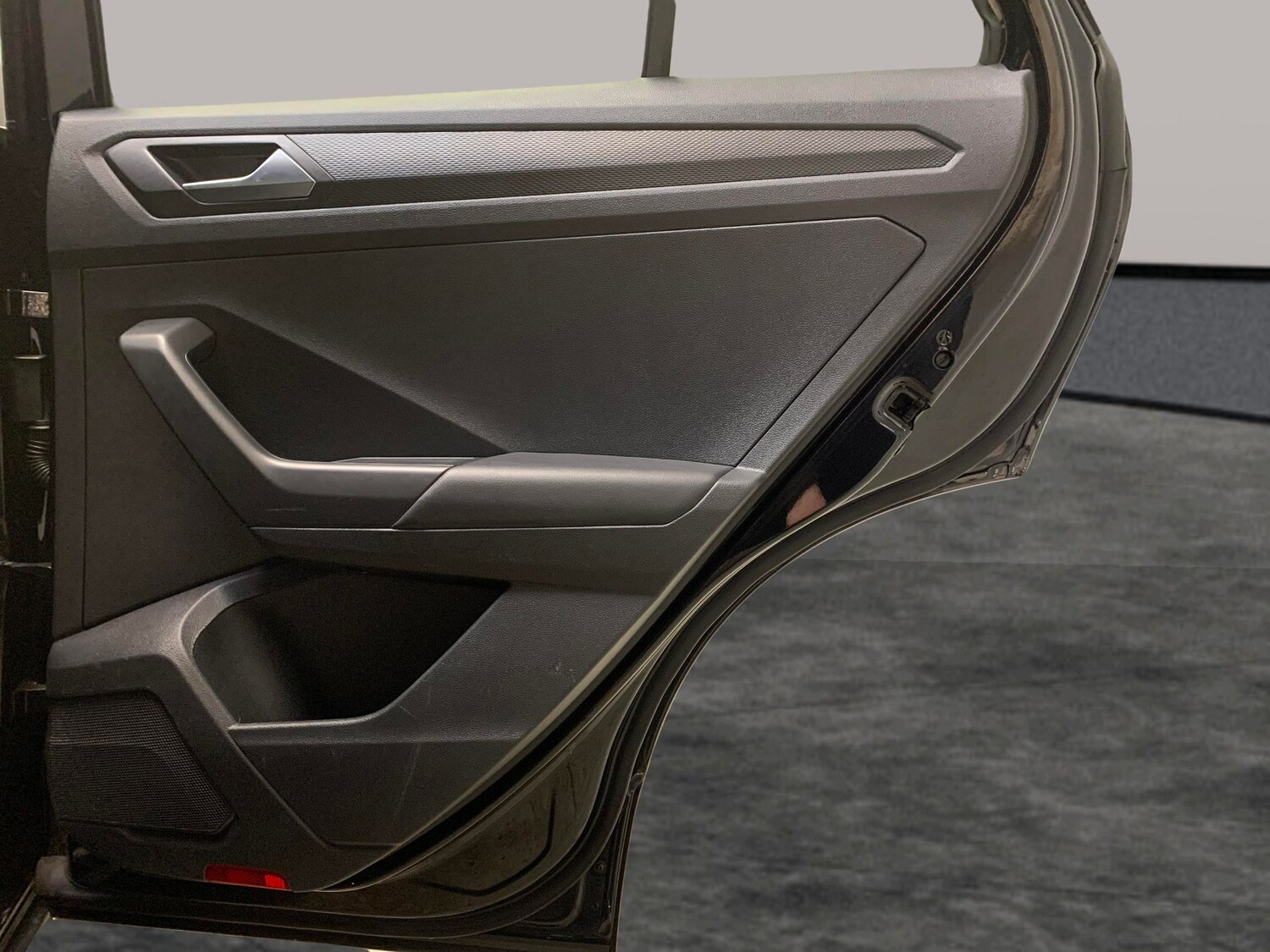 Used Volkswagen T-Roc 2019 for sale - 77529969: Photo 24