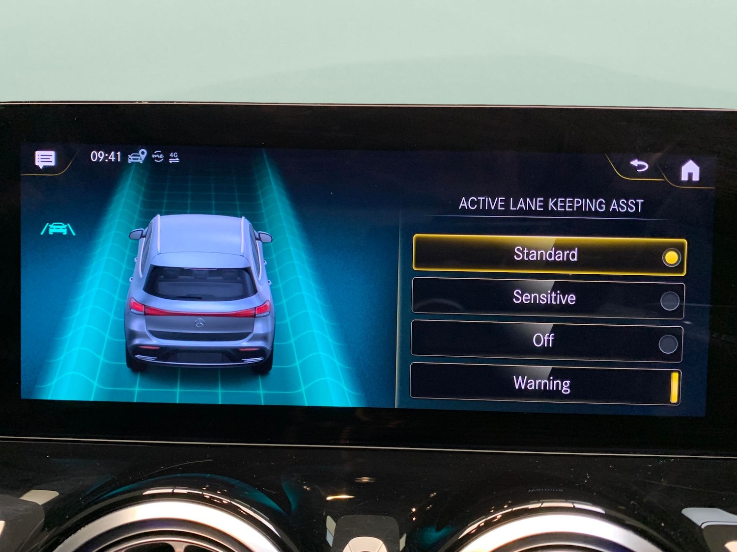 Used Mercedes-Benz EQA 2021 for sale - 76534257: Photo 26