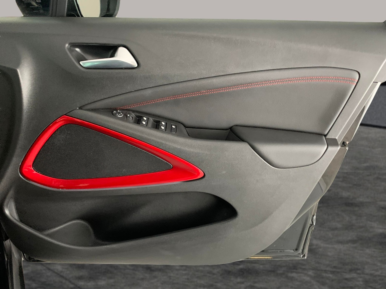 Used Vauxhall Crossland 2023 for sale - 76318990: Photo 28