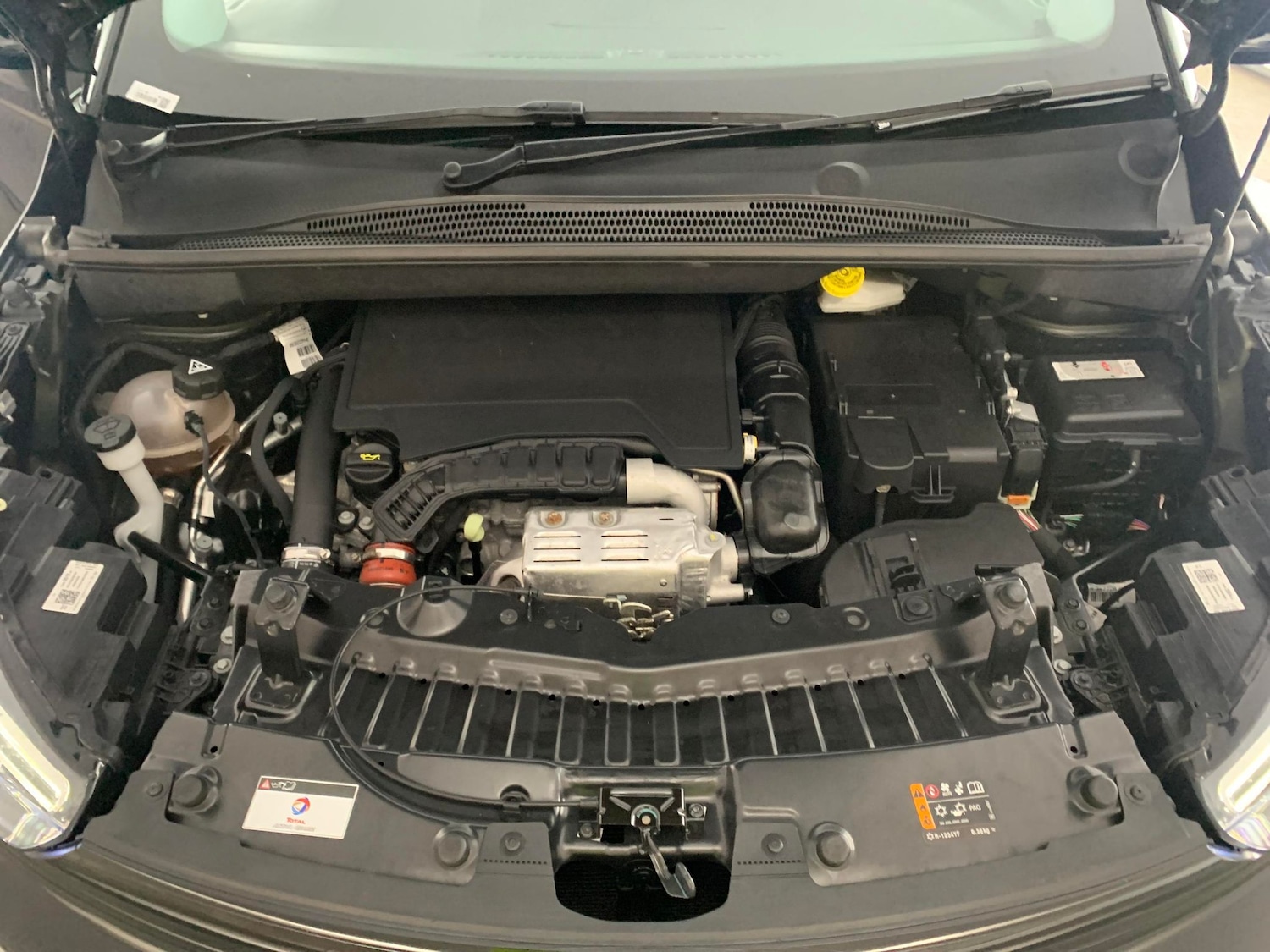 Used Vauxhall Crossland 2023 for sale - 76318990: Photo 30