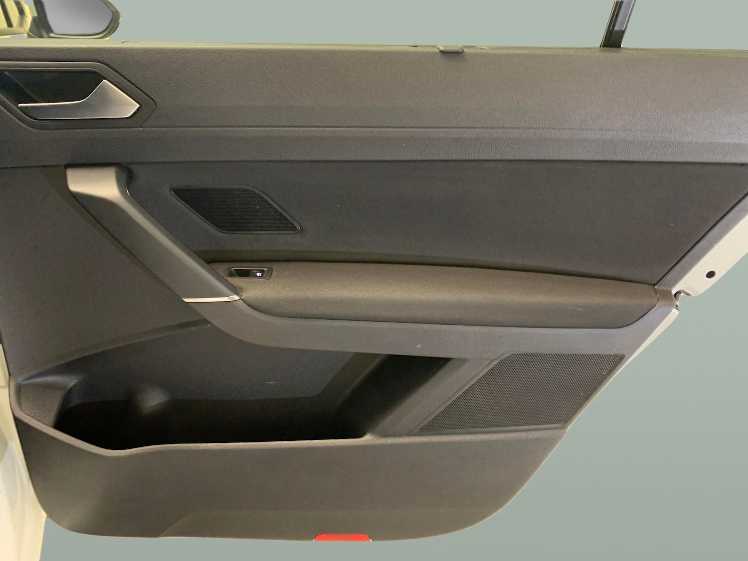 Used Volkswagen Touran 2018 for sale - 76487732: Photo 28