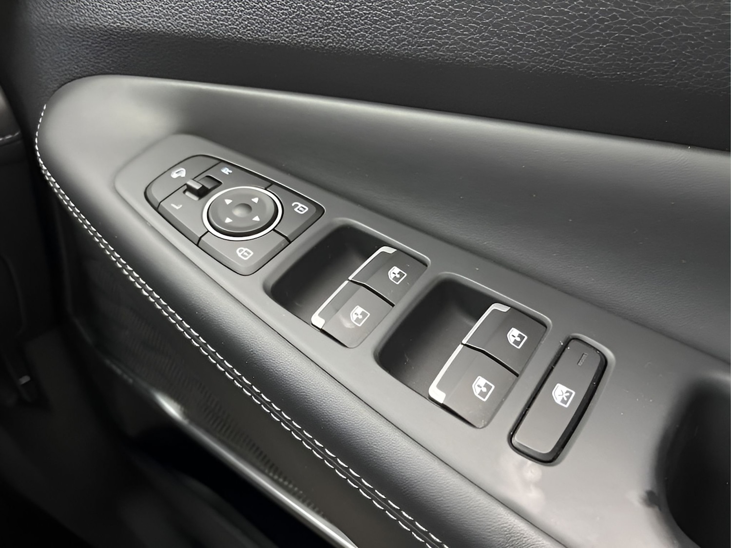 Used Hyundai Santa Fe 2022 for sale - 76788672: Photo 39