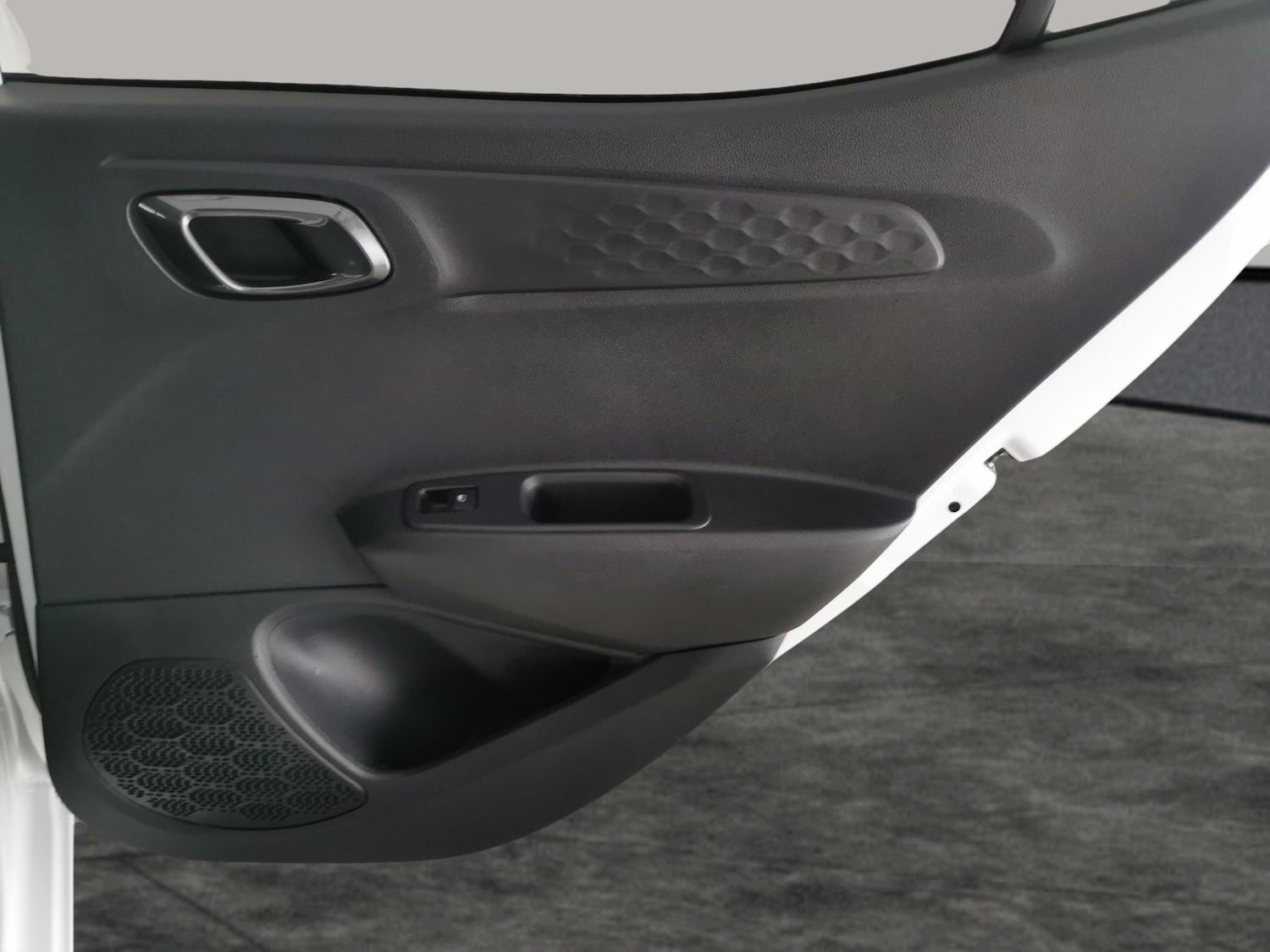 Used Hyundai i10 2023 for sale - 77272051: Photo 28