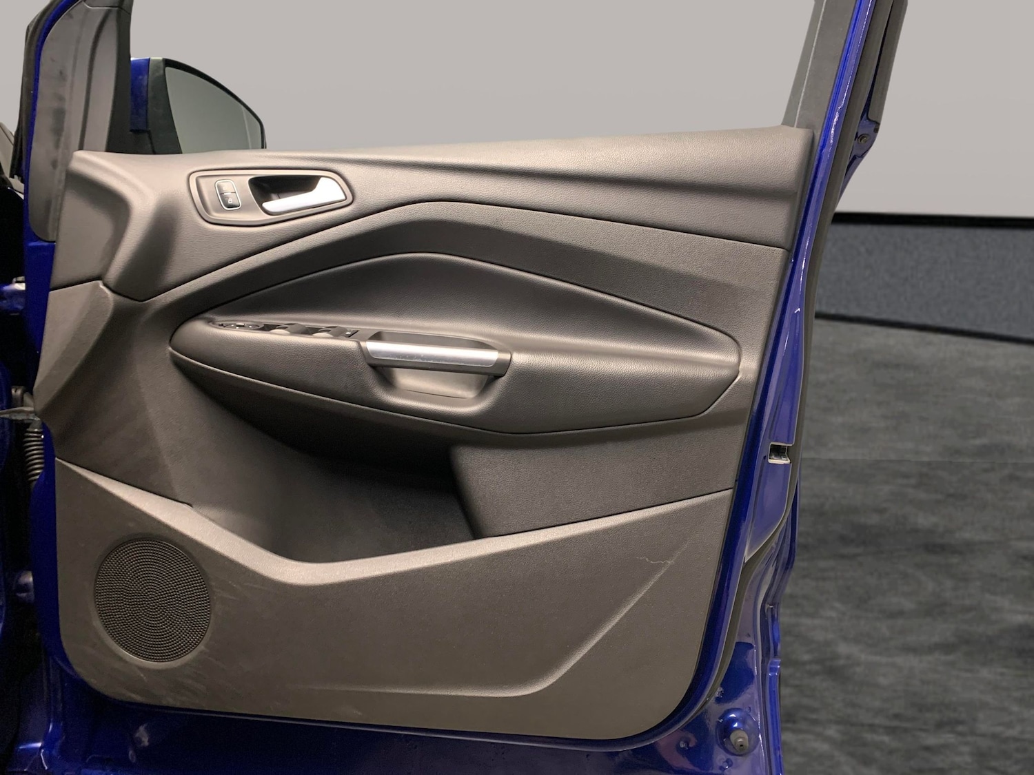 Used Ford Kuga 2018 for sale - 77703008: Photo 25