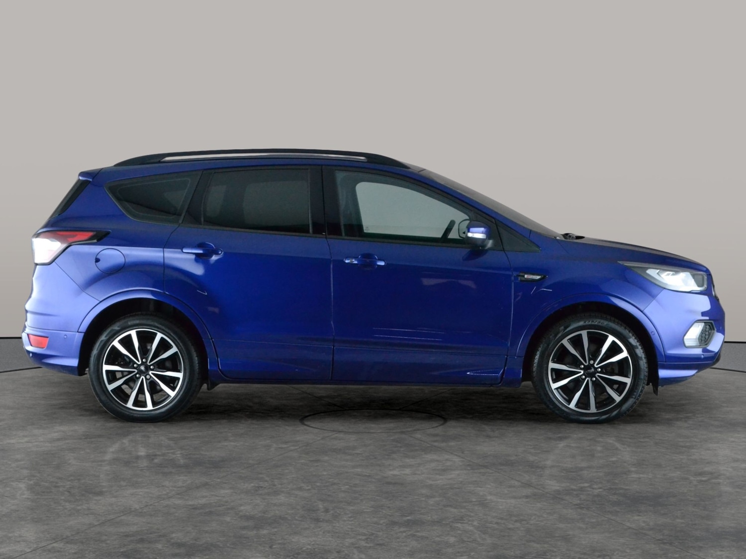 Used Ford Kuga 2018 for sale - 77703008: Photo 9