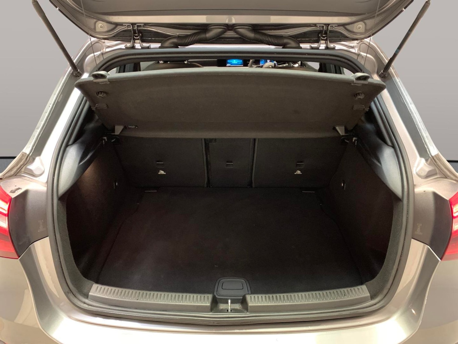 Used Mercedes-Benz A-Class 2020 for sale - 77090143: Photo 31