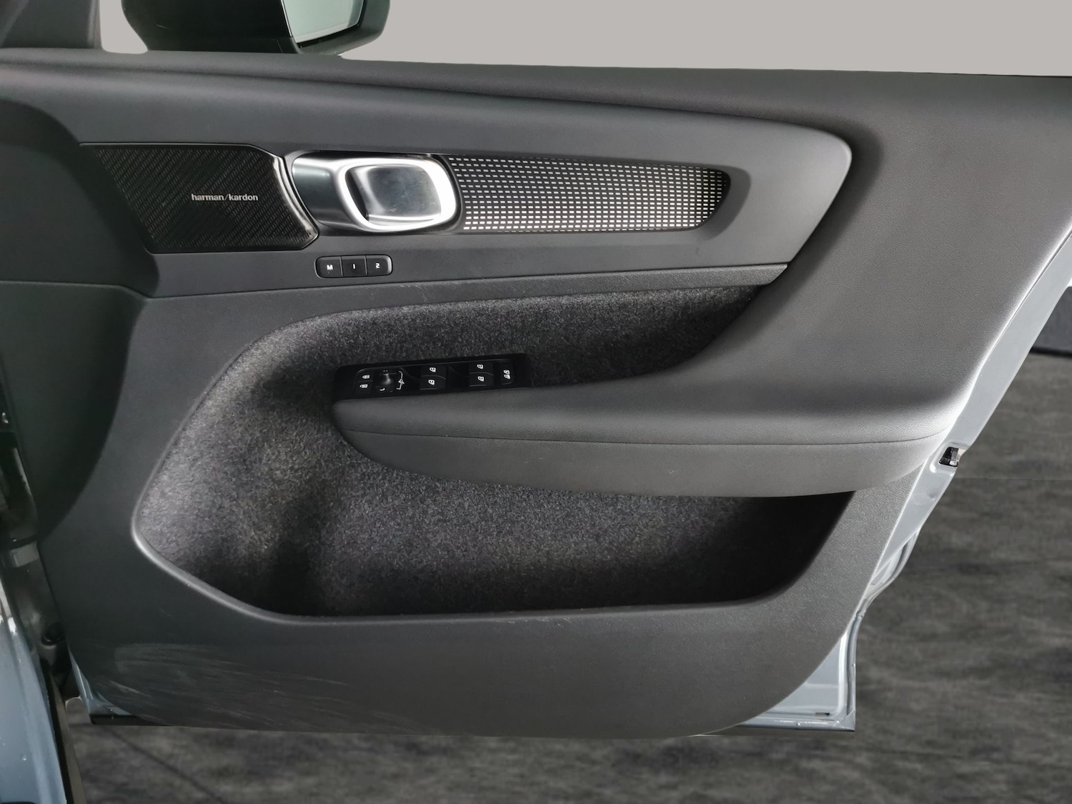 Used Volvo XC40 2021 for sale - 76763010: Photo 29