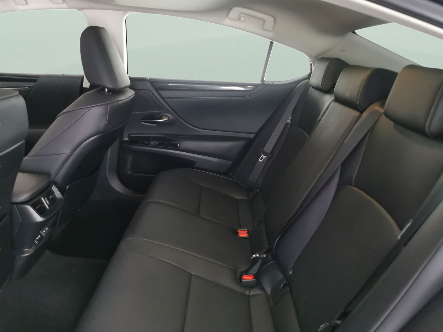 Used Lexus ES 2024 for sale - 77448029: Photo 25