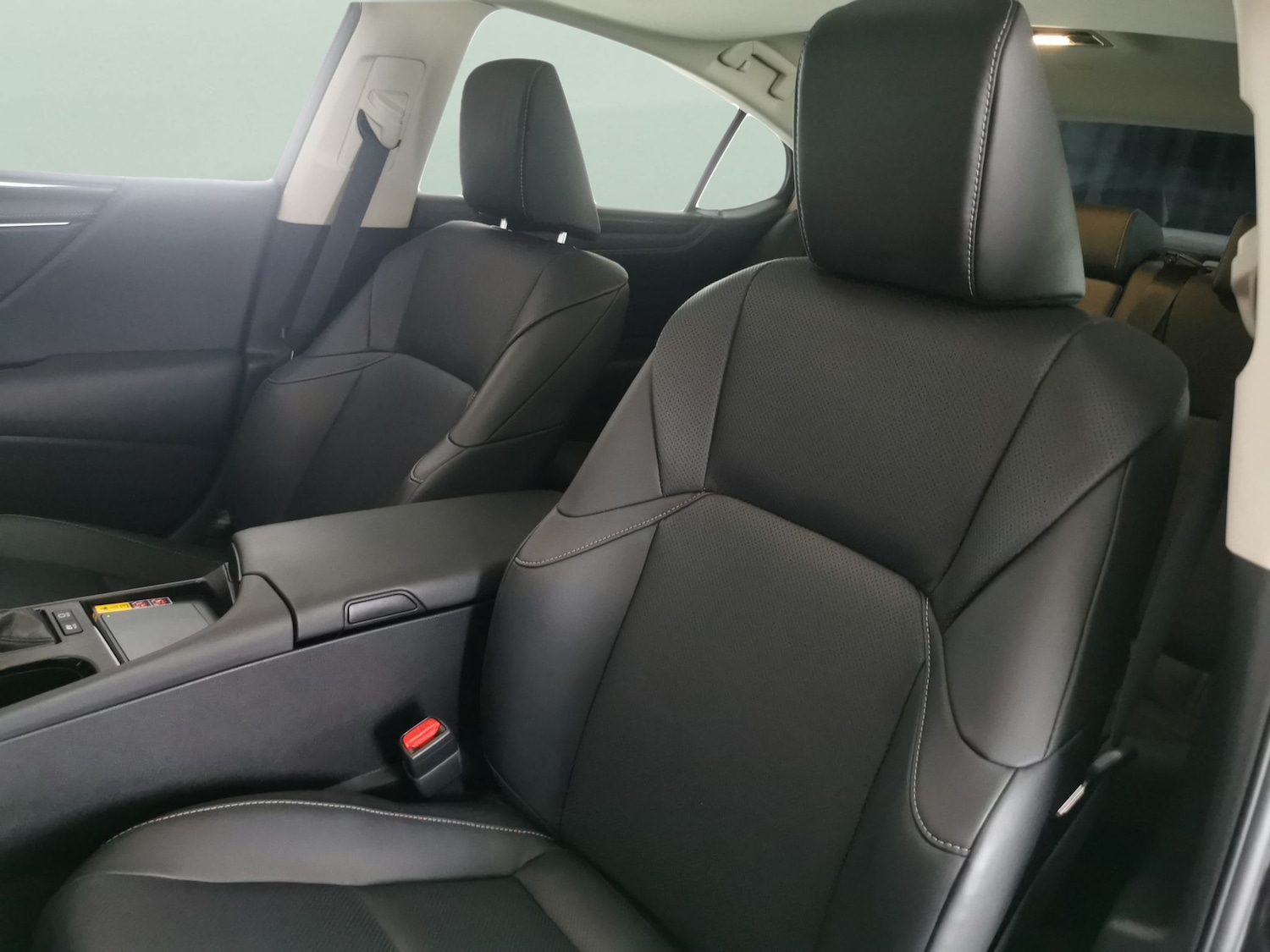 Used Lexus ES 2024 for sale - 77448029: Photo 8