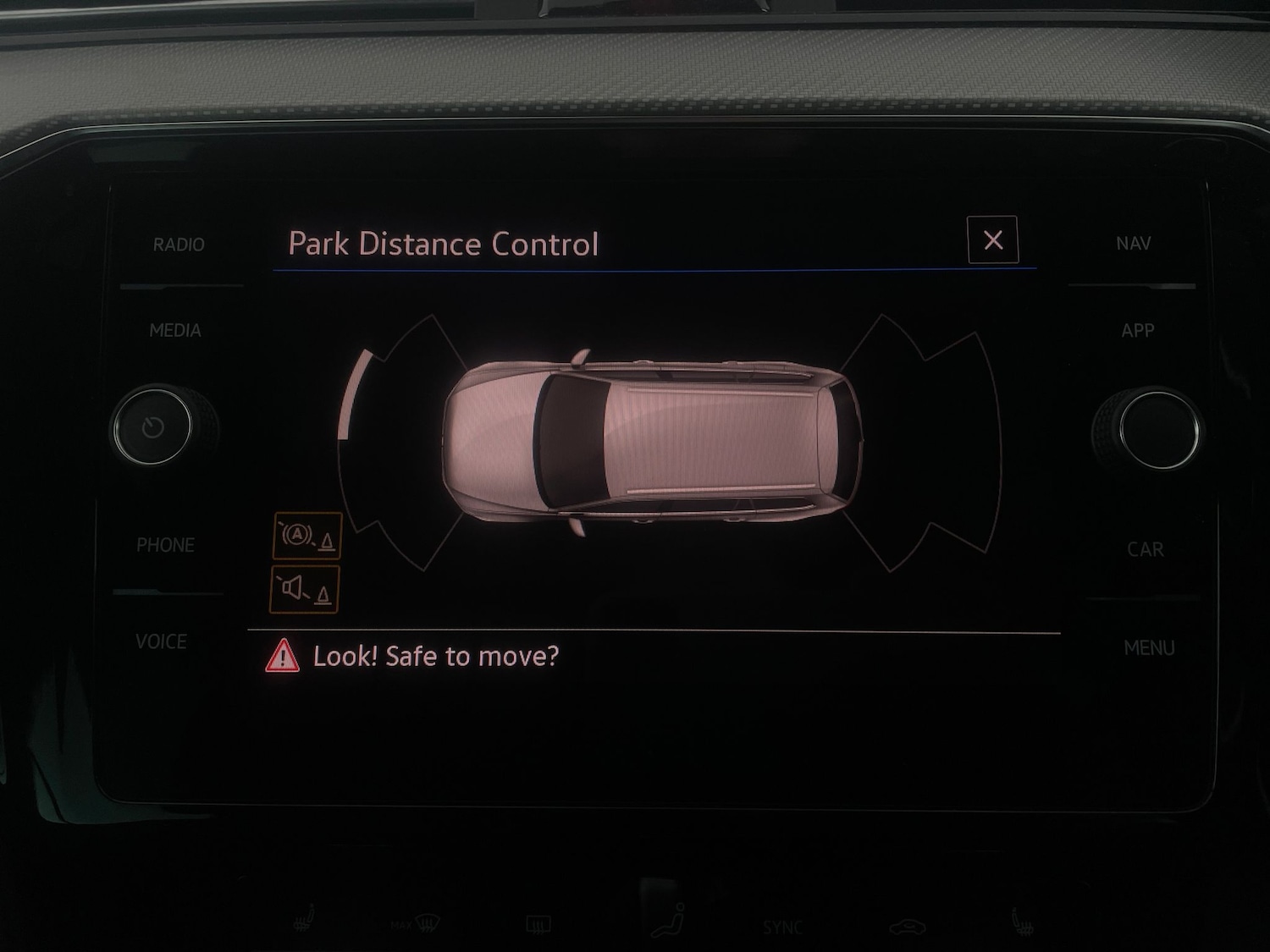 Used Volkswagen Passat 2023 for sale - 77942564: Photo 22